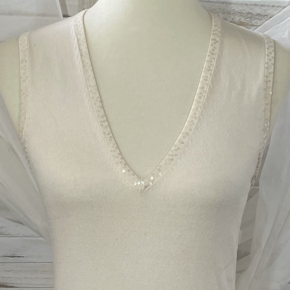 BCBG Sequin Trim V-Neck Knit Top - Picture 5 of 8